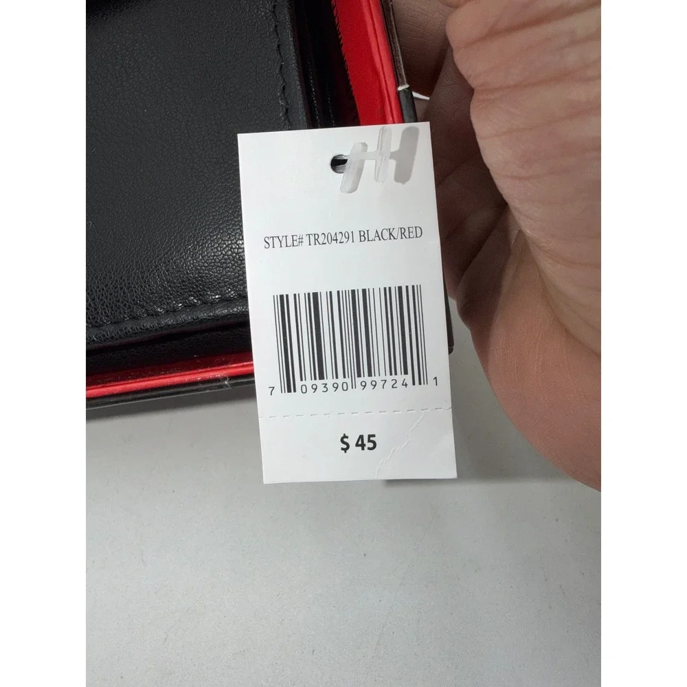 True Religion Mens Black Genuine Leather Trifold RFID Wallet TR204291 NIB